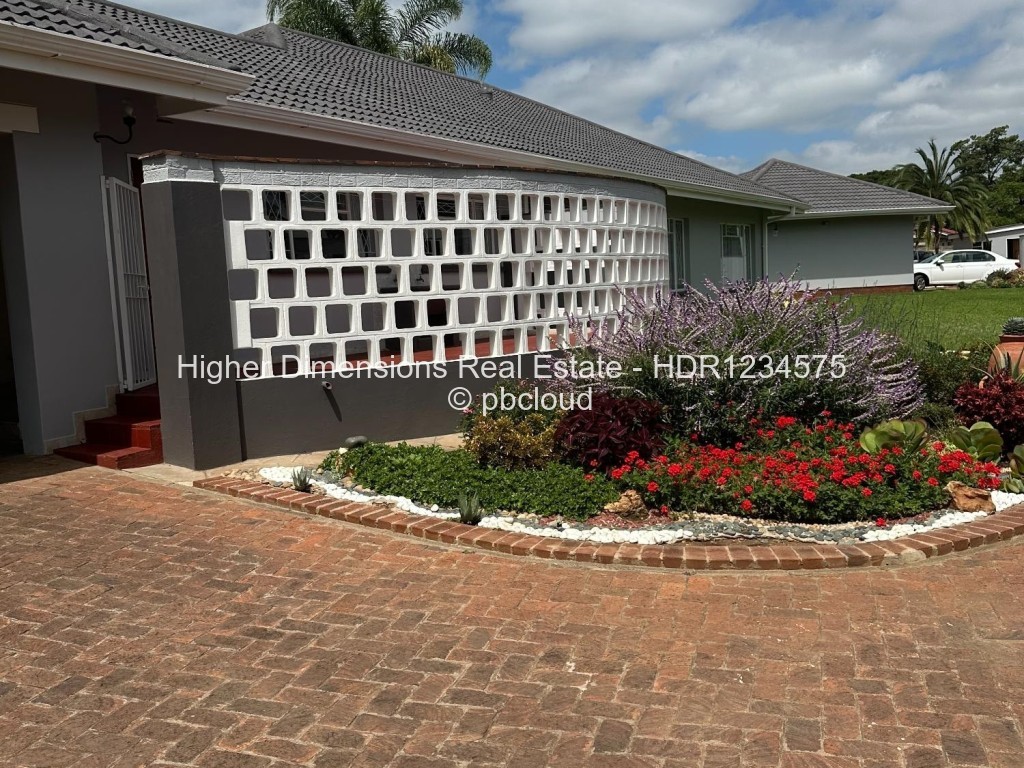 Townhouse/Complex/Cluster to Rent in Greencroft