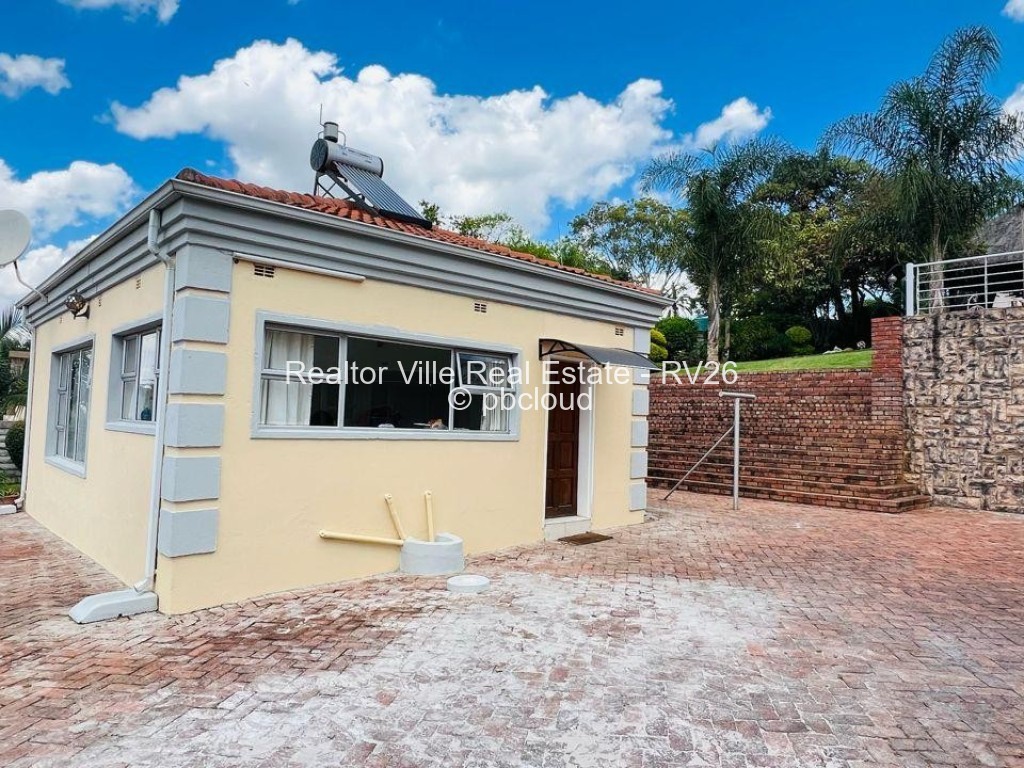 4 Bedroom House to Rent in Greystone Park