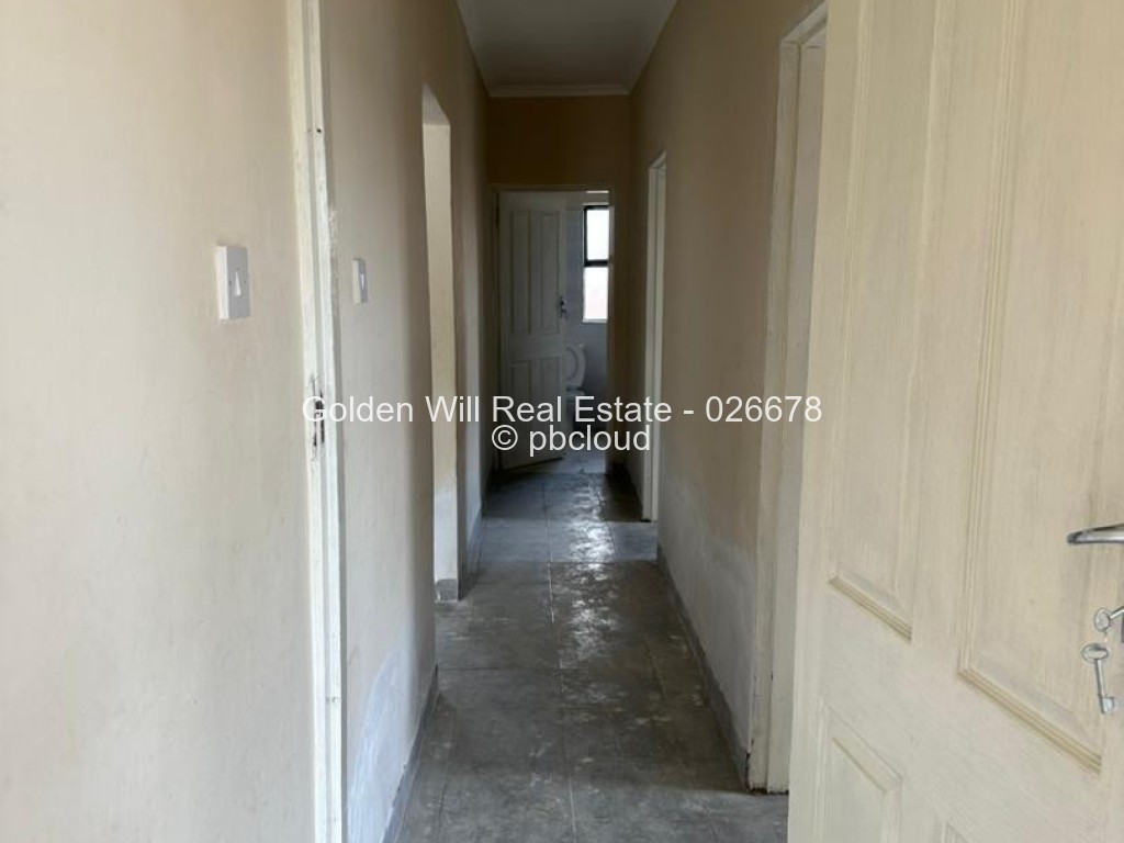 Townhouse/Complex/Cluster to Rent in Meyrick Park