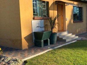2 Bedroom Cottage/Garden Flat to Rent in Mount Pleasant