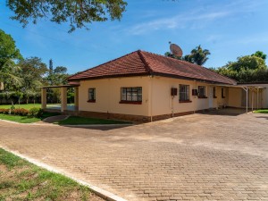 4 Bedroom House to Rent in Highlands