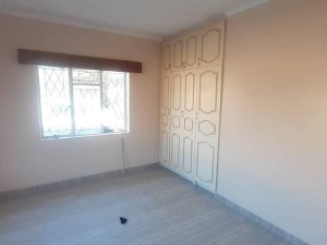 5 Bedroom House to Rent in Marlborough