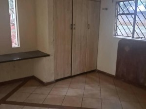 2 Bedroom House to Rent in Avondale