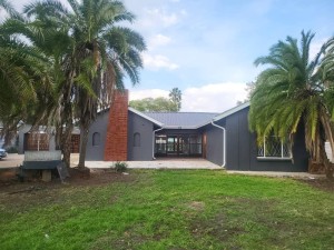 4 Bedroom House to Rent in Avondale
