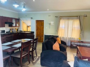 2 Bedroom Cottage/Garden Flat to Rent in Bluff Hill