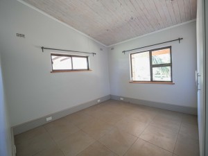 2 Bedroom House to Rent in Borrowdale