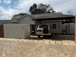 Townhouse/Complex/Cluster to Rent in Highlands