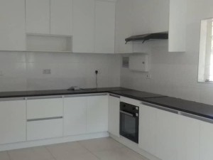 3 Bedroom House to Rent in Gunhill