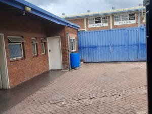 Industrial Property to Rent in Bluff Hill