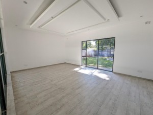 Commercial Property to Rent in Alexandra Park