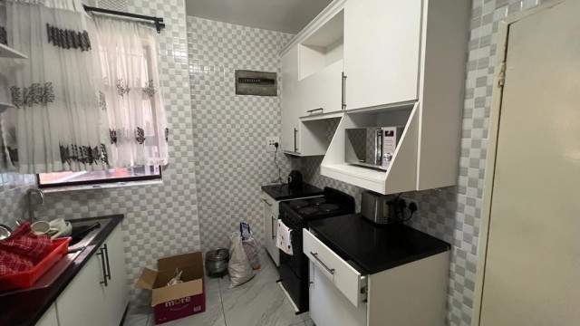 2 Bedroom House to Rent in Avenues