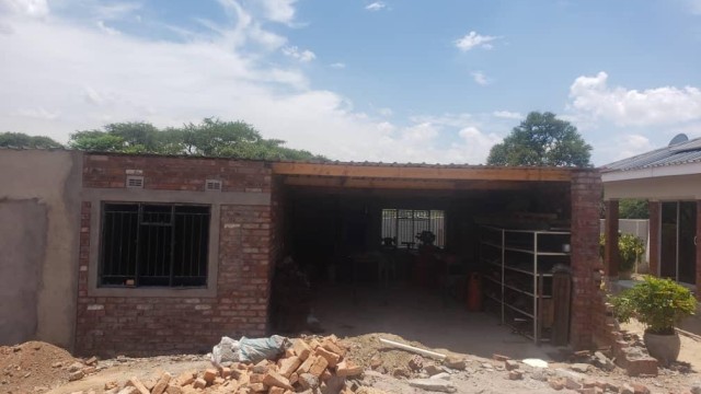 Industrial Property to Rent in Houghton Park